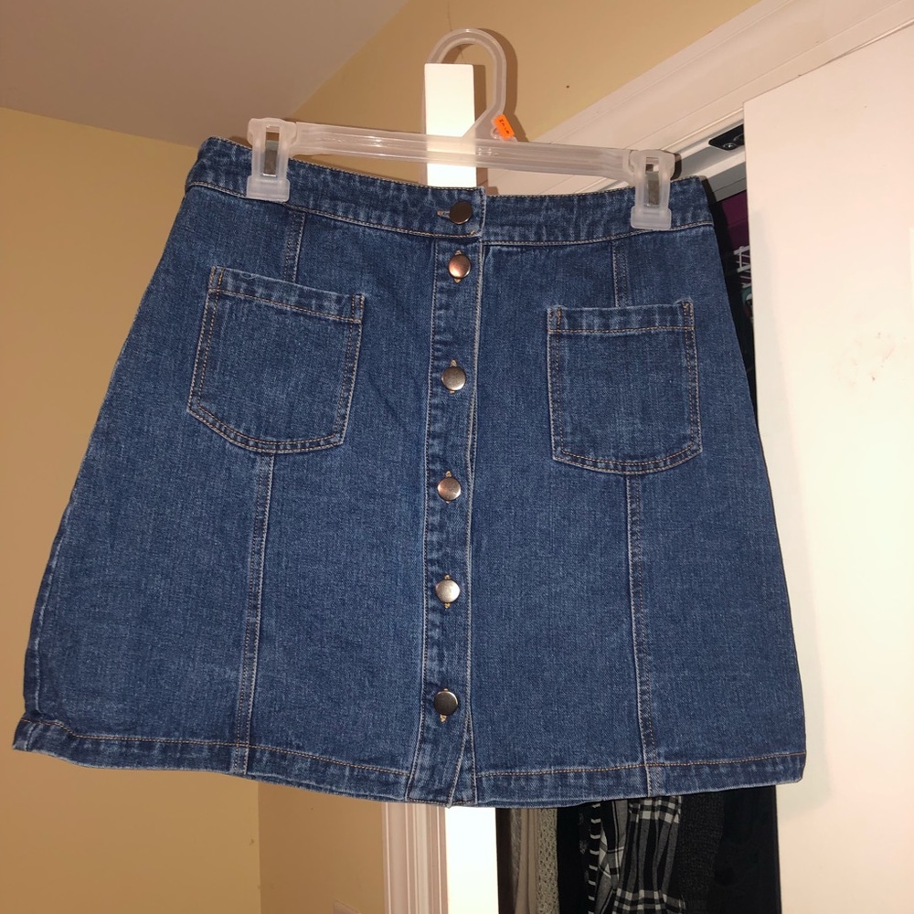 High waisted button up skirt